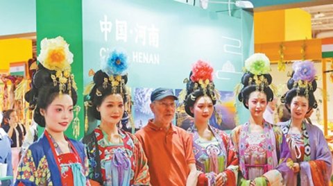 书展中的“文创之辩”